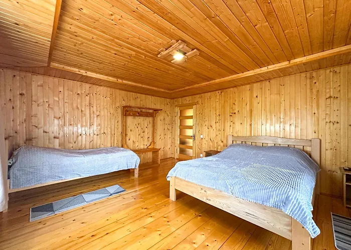 у поляка 招待所 韦尔霍维纳